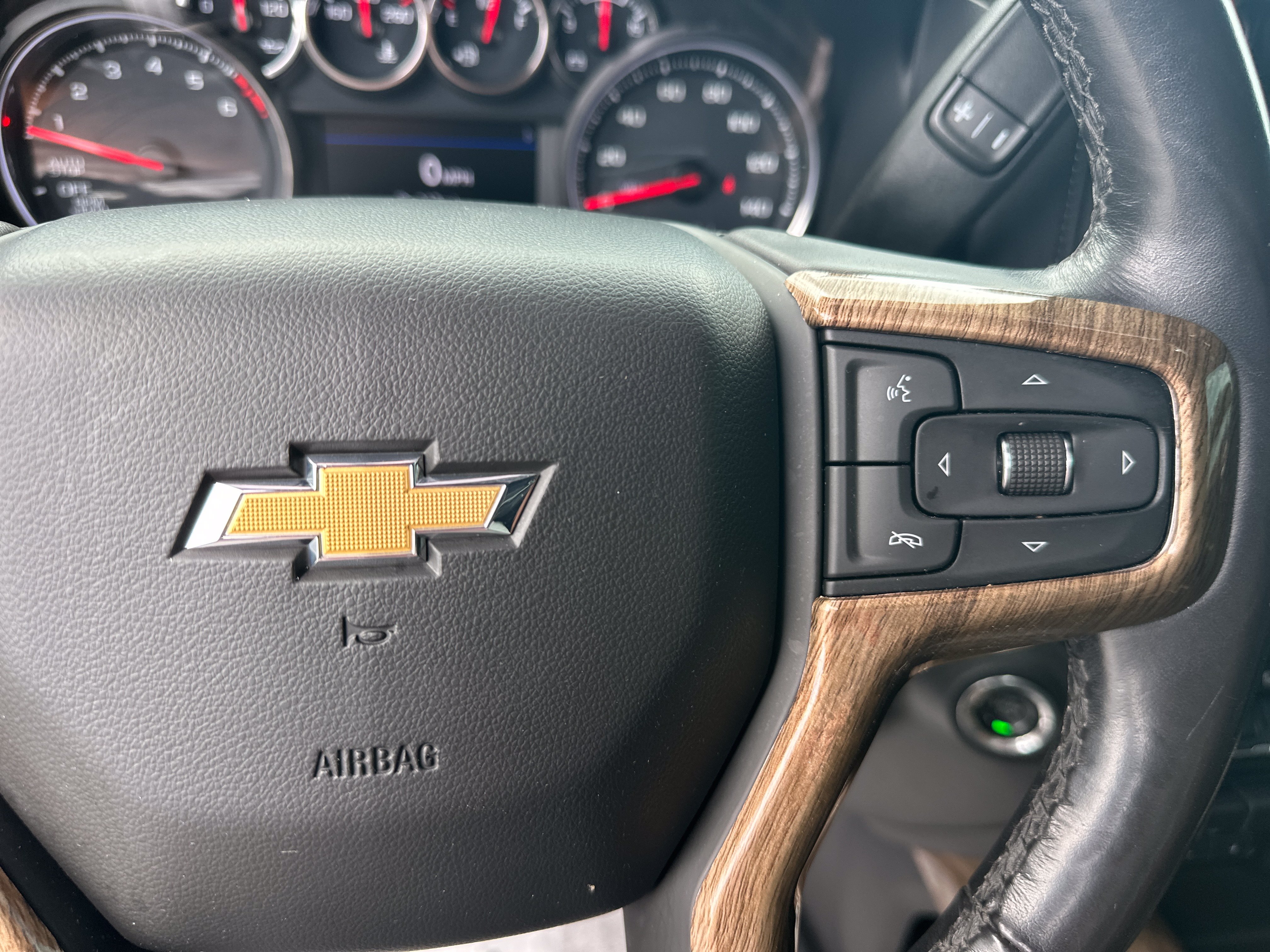 Used 2021 Chevrolet Silverado 1500 LTZ RWD image 26