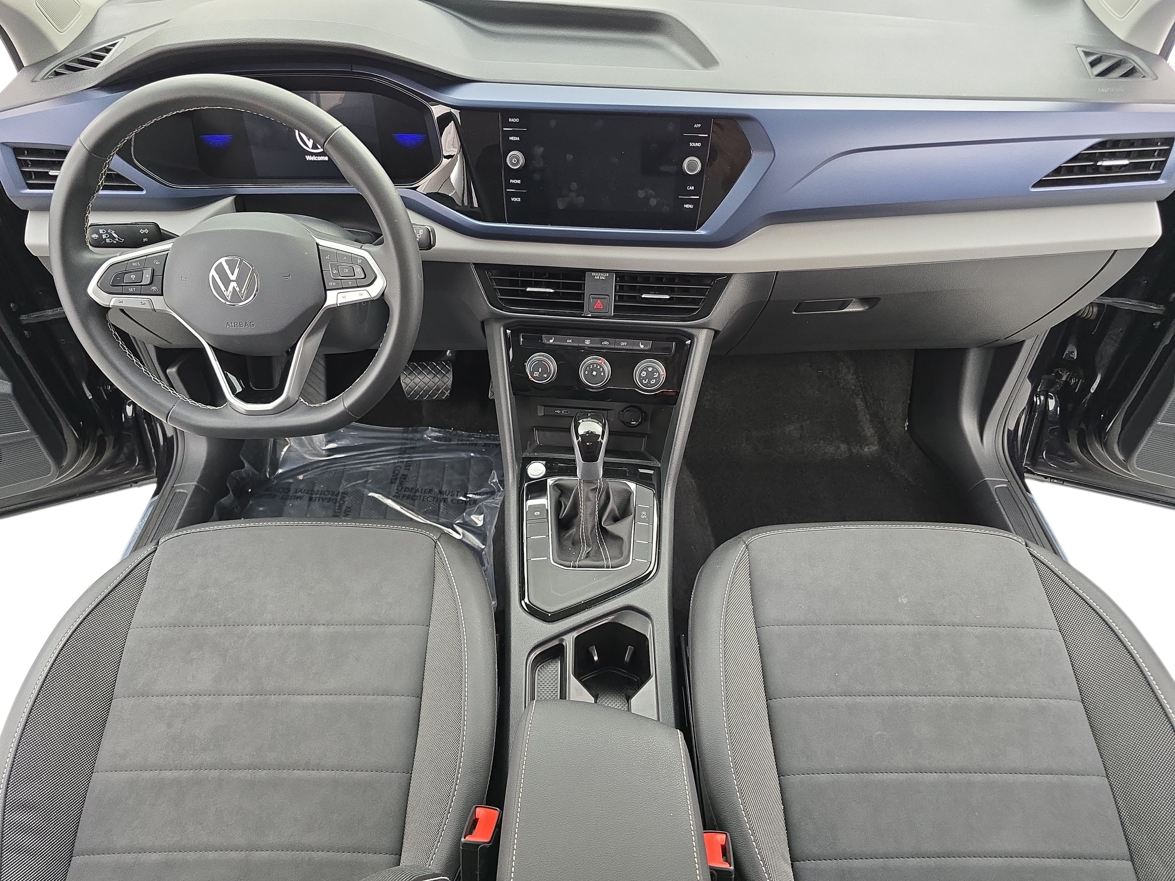 Certified 2023 Volkswagen Taos SE FWD image 9