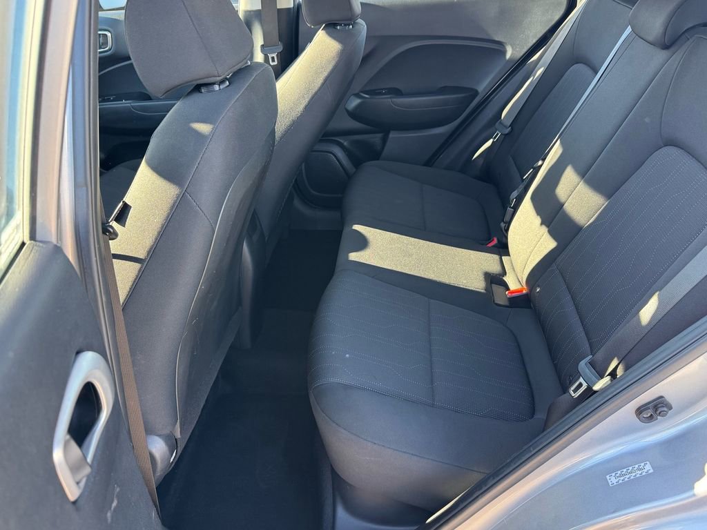 Used 2024 Hyundai Venue SE image 13