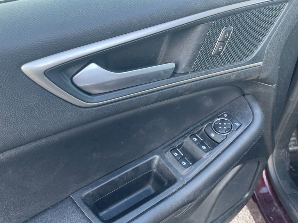 Used 2024 Ford Edge SEL w/ Convenience Package image 14