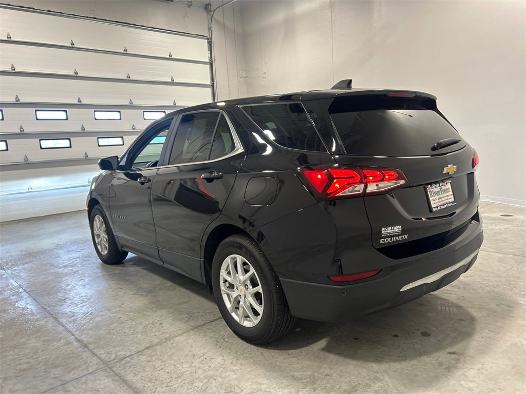 Used 2023 Chevrolet Equinox LT image 8