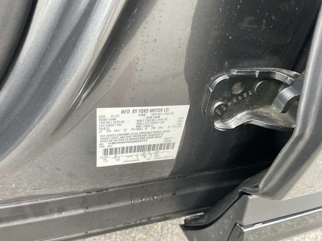Used 2025 Ford Explorer ST-Line AWD/4WD image 22
