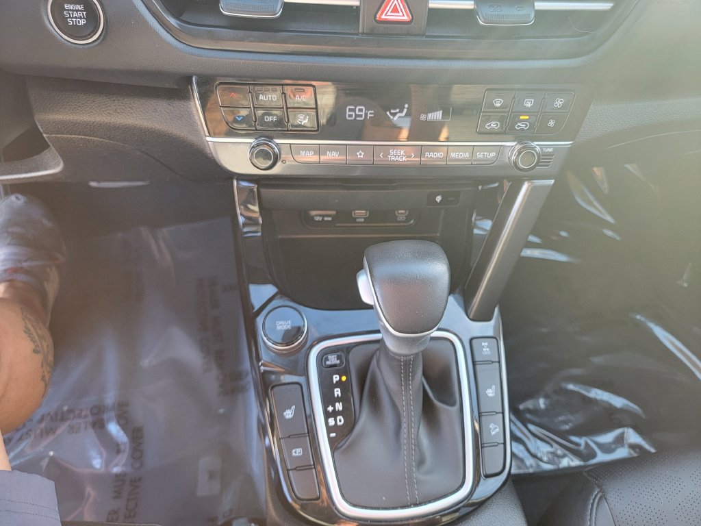 Used 2024 Kia Seltos EX AWD/4WD image 21