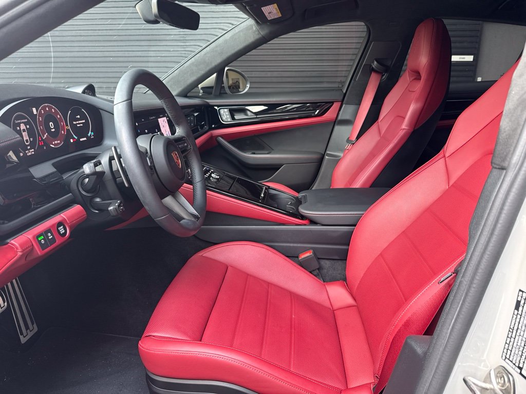 Certified 2026 Porsche Panamera RWD image 7