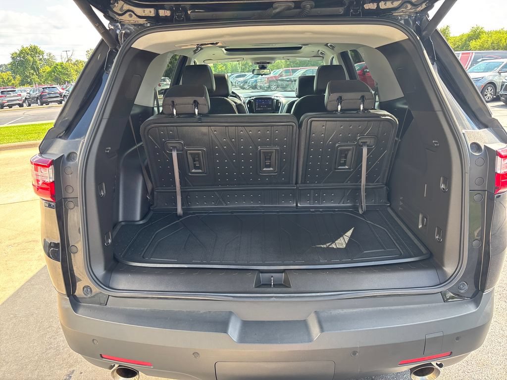 Certified 2021 Chevrolet Traverse RS w/ LPO, Floor Liner Package AWD/4WD image 34
