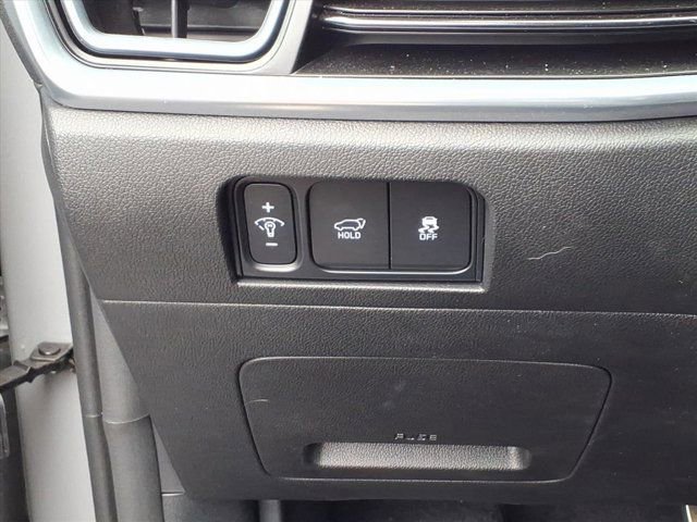 Used 2025 Kia Sorento SX image 23