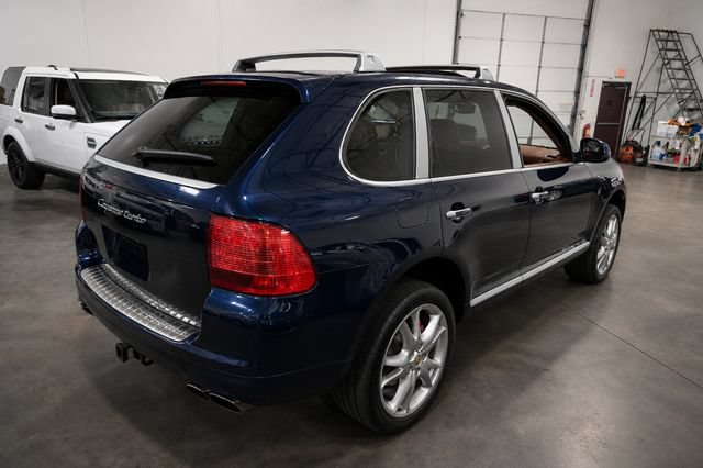 Used 2005 Porsche Cayenne Turbo AWD/4WD image 6