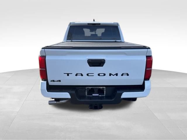 New 2025 Toyota Tacoma TRD Sport image 4