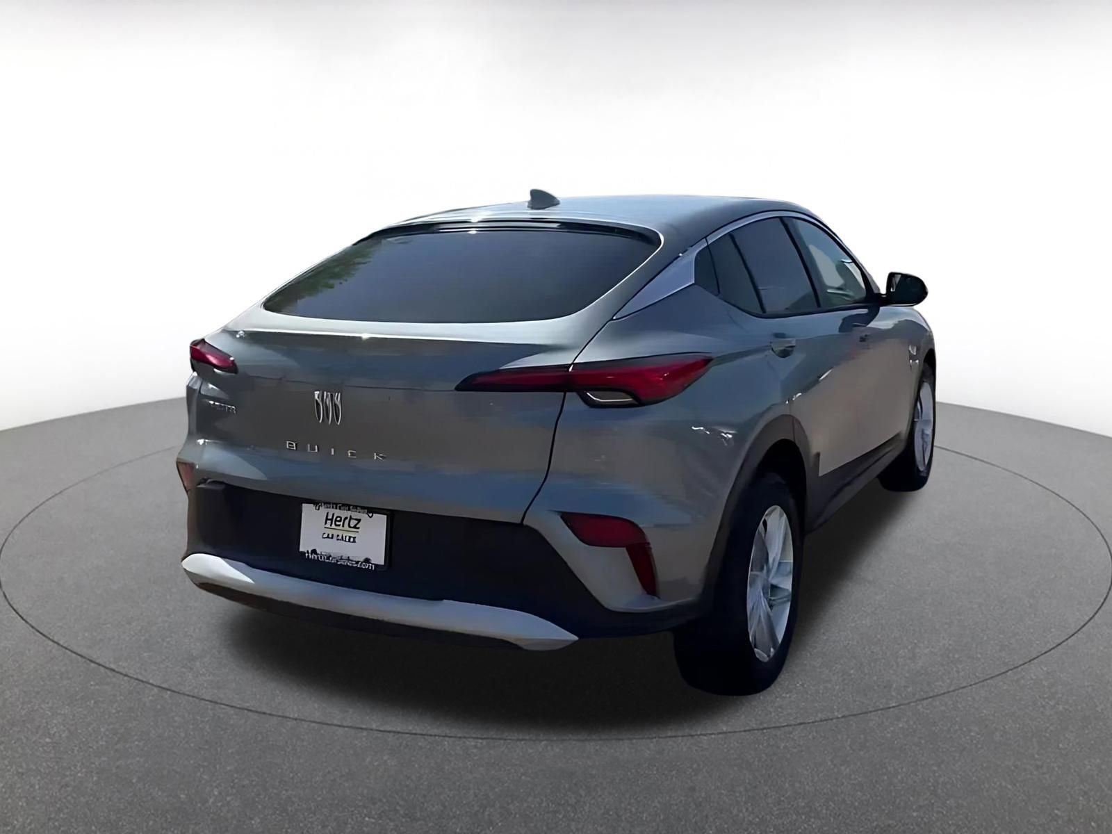 Used 2025 Buick Envista Preferred image 14