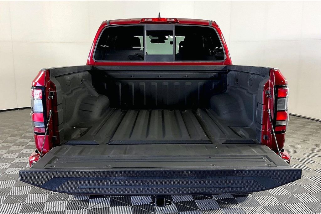 Used 2022 Nissan Frontier PRO-4X w/ Technology Package image 37