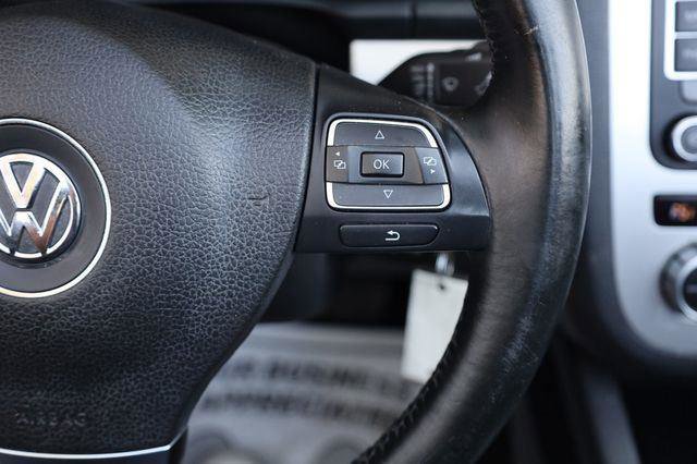 Used 2014 Volkswagen Eos Komfort FWD image 32