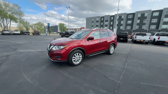 Used 2020 Nissan Rogue SV FWD image 4