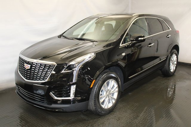 New 2025 Cadillac XT5 Luxury