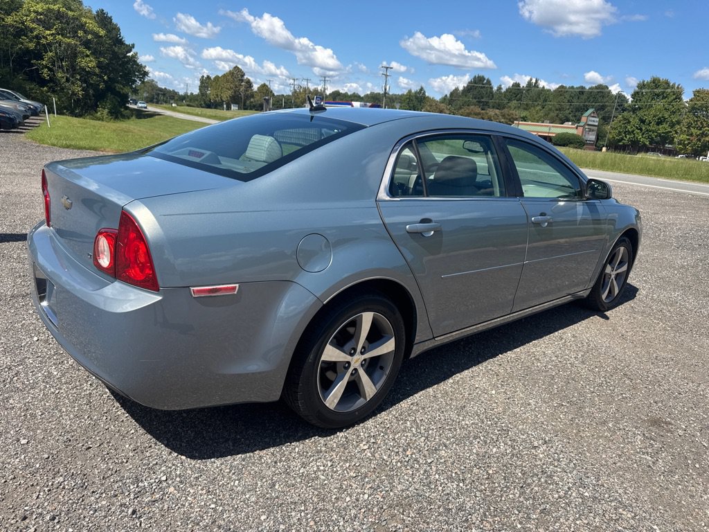 Used 2009 Chevrolet Malibu LT w/ Premium Audio Package FWD image 10
