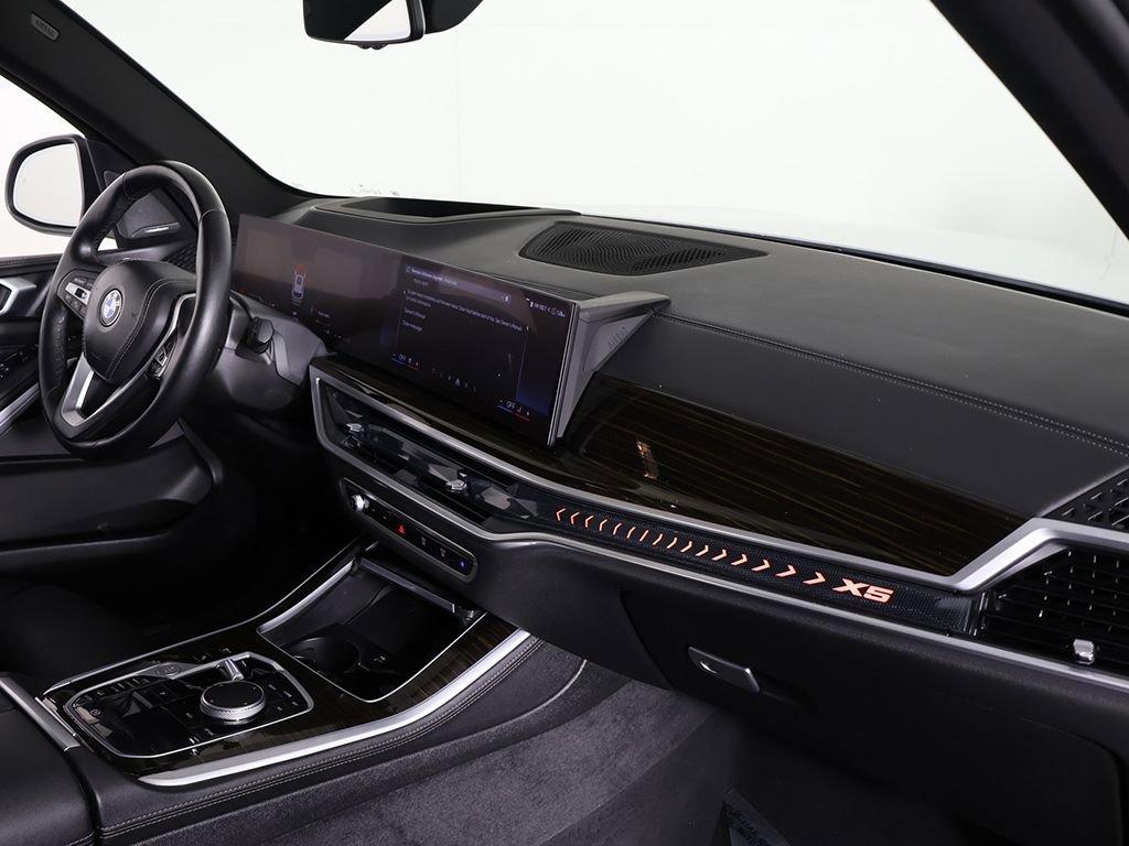 Used 2024 BMW X5 xDrive40i image 31