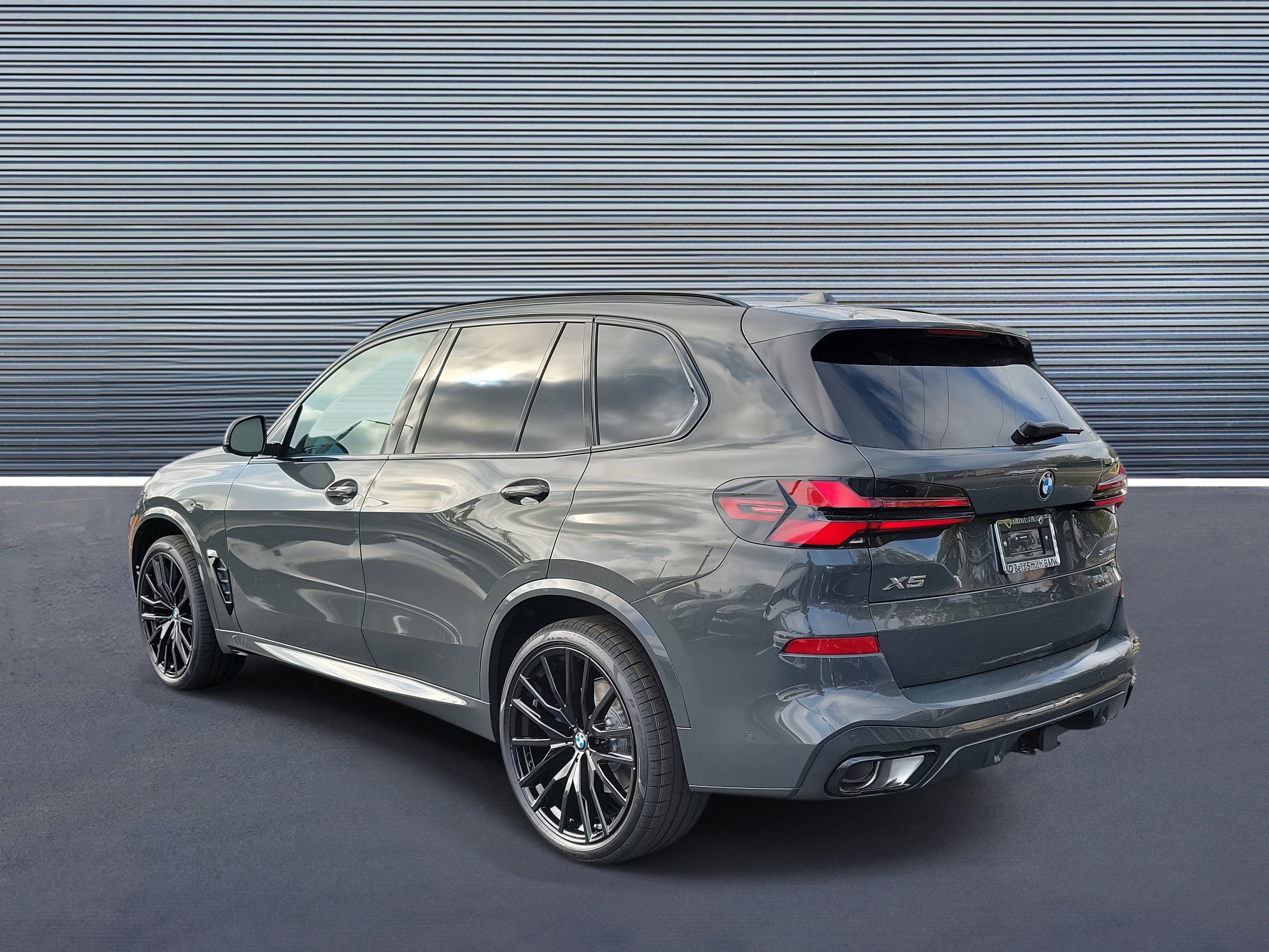 New 2026 BMW X5 sDrive40i w/ M Sport Package image 4