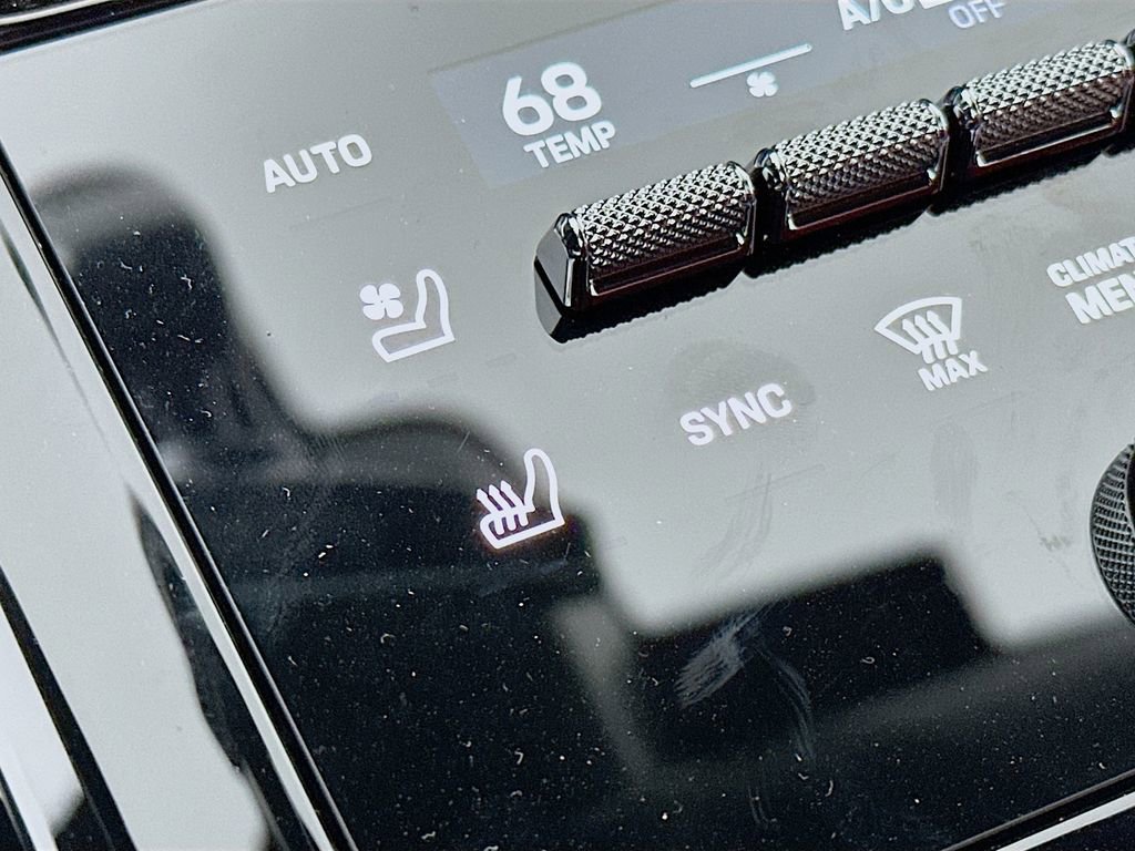 New 2025 Porsche Panamera image 23