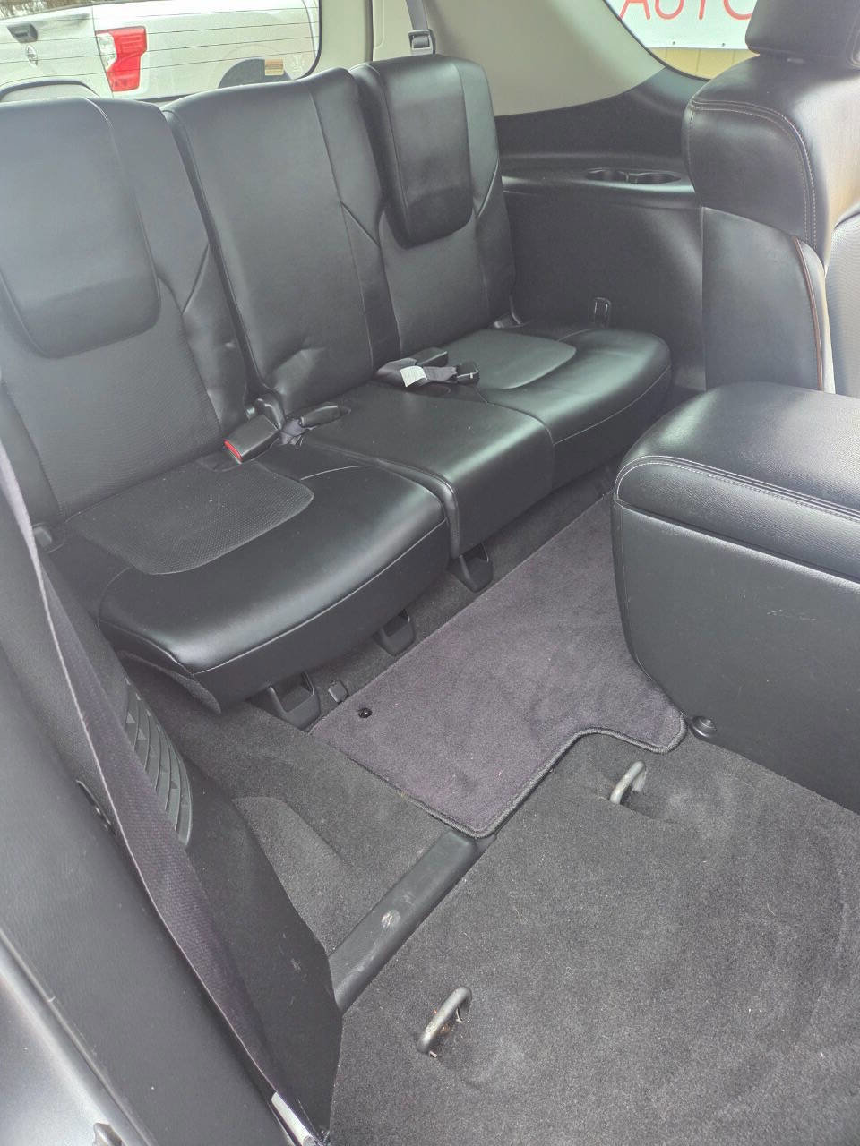 Used 2017 Nissan Armada Platinum image 17