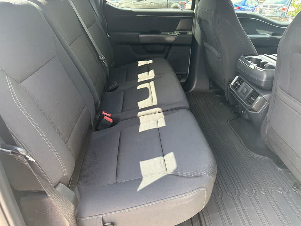 Used 2021 Toyota Corolla SE FWD image 13