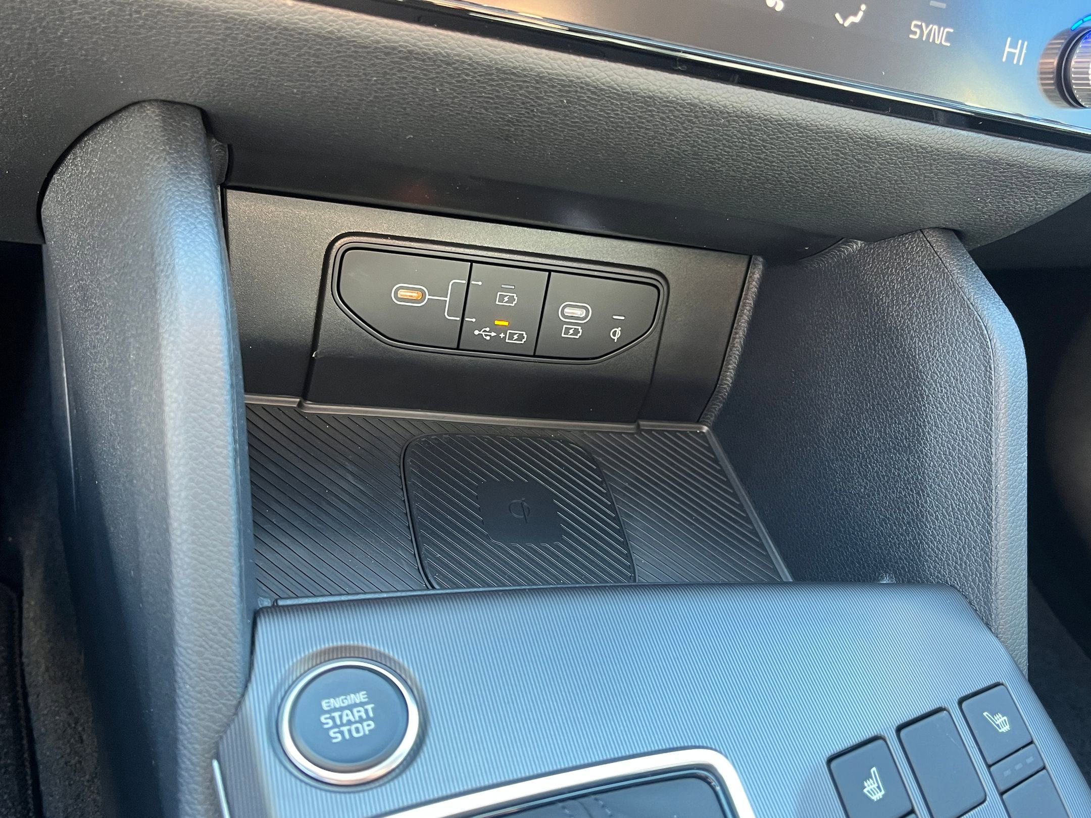 New 2026 Kia Sportage SX FWD image 24