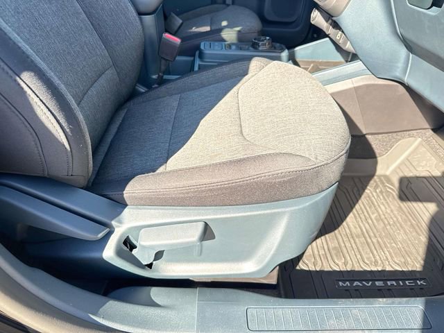 New 2025 Ford Maverick XLT w/ XLT Luxury Package image 14