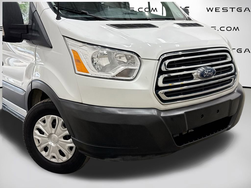 Used 2018 Ford Transit 150 XLT image 42