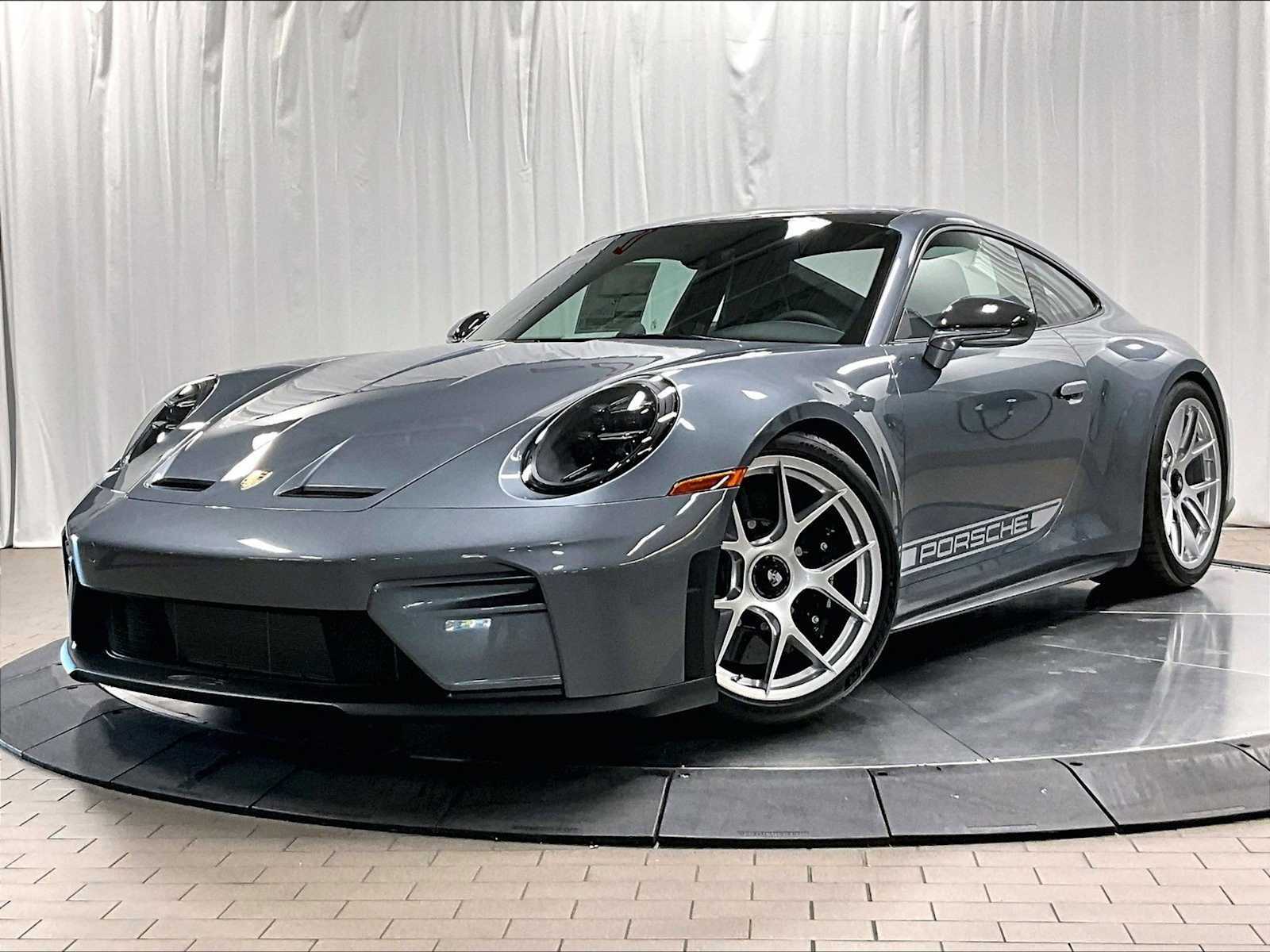 New 2026 Porsche 911 GT3