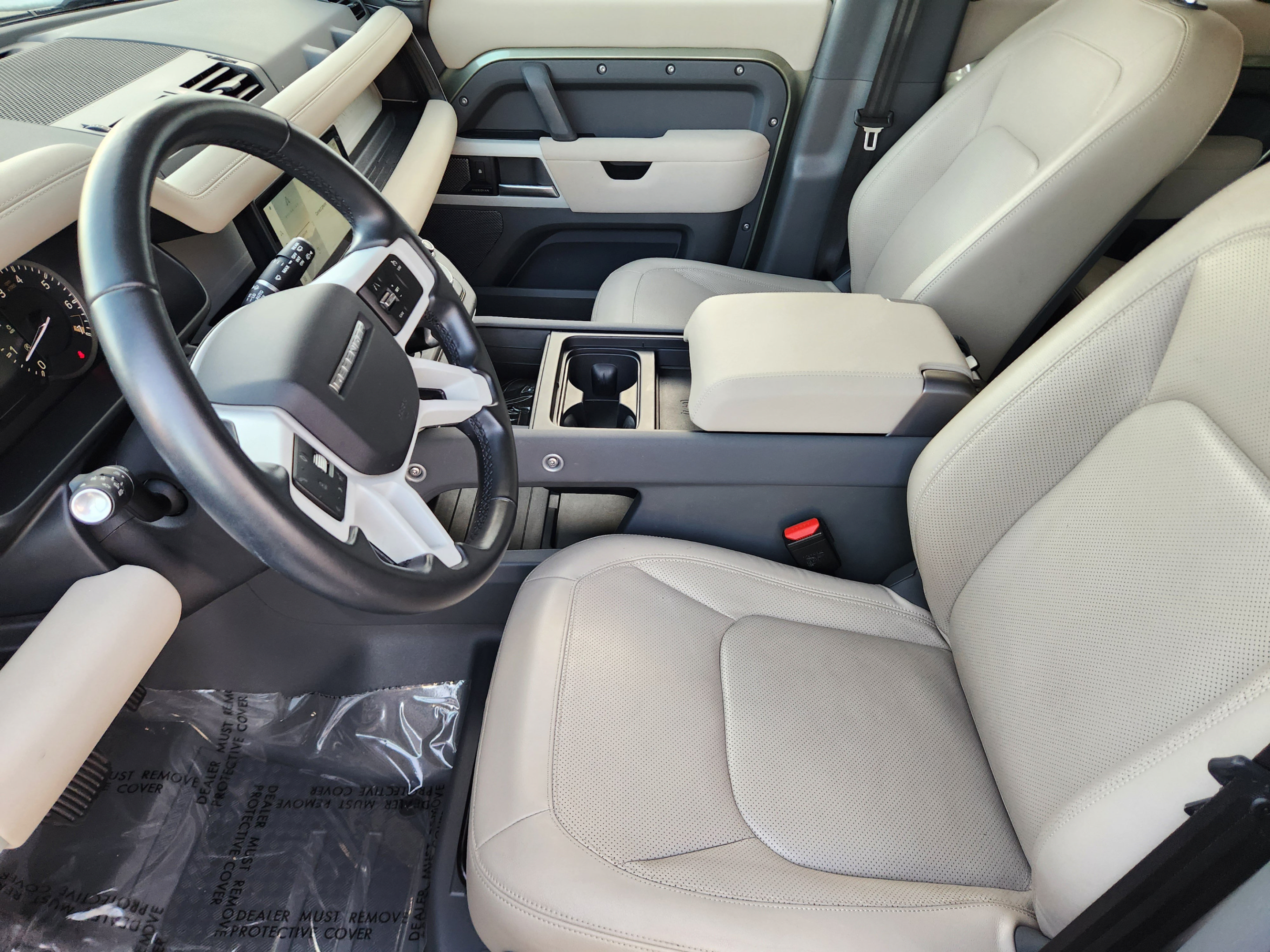 Certified 2023 Land Rover Defender 110 S AWD/4WD image 8