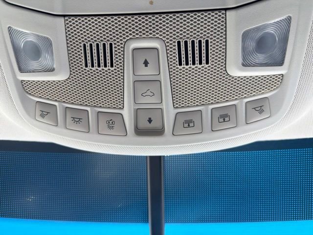 Used 2015 Ford Edge Titanium w/ Equipment Group 301A FWD image 19