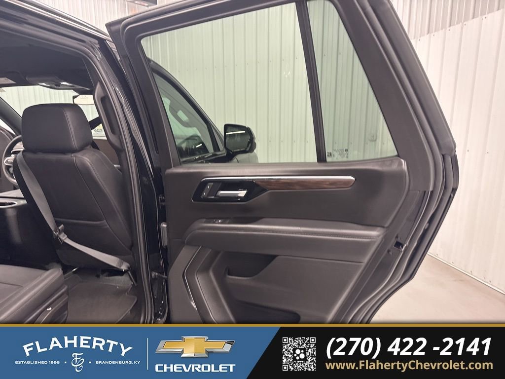 Used 2025 Chevrolet Tahoe Z71 image 14