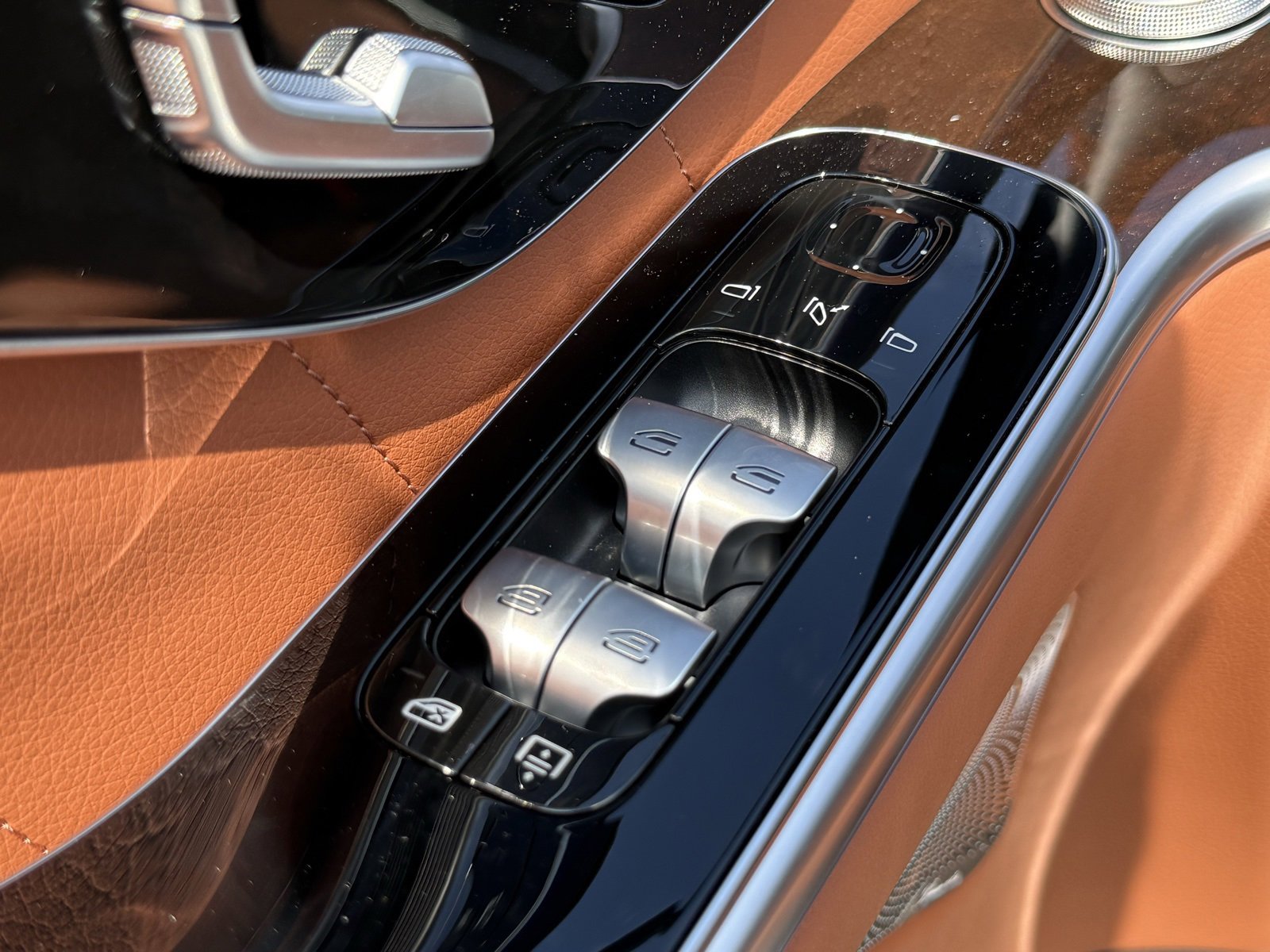 New 2026 Mercedes-Benz S 580 4MATIC Sedan image 14