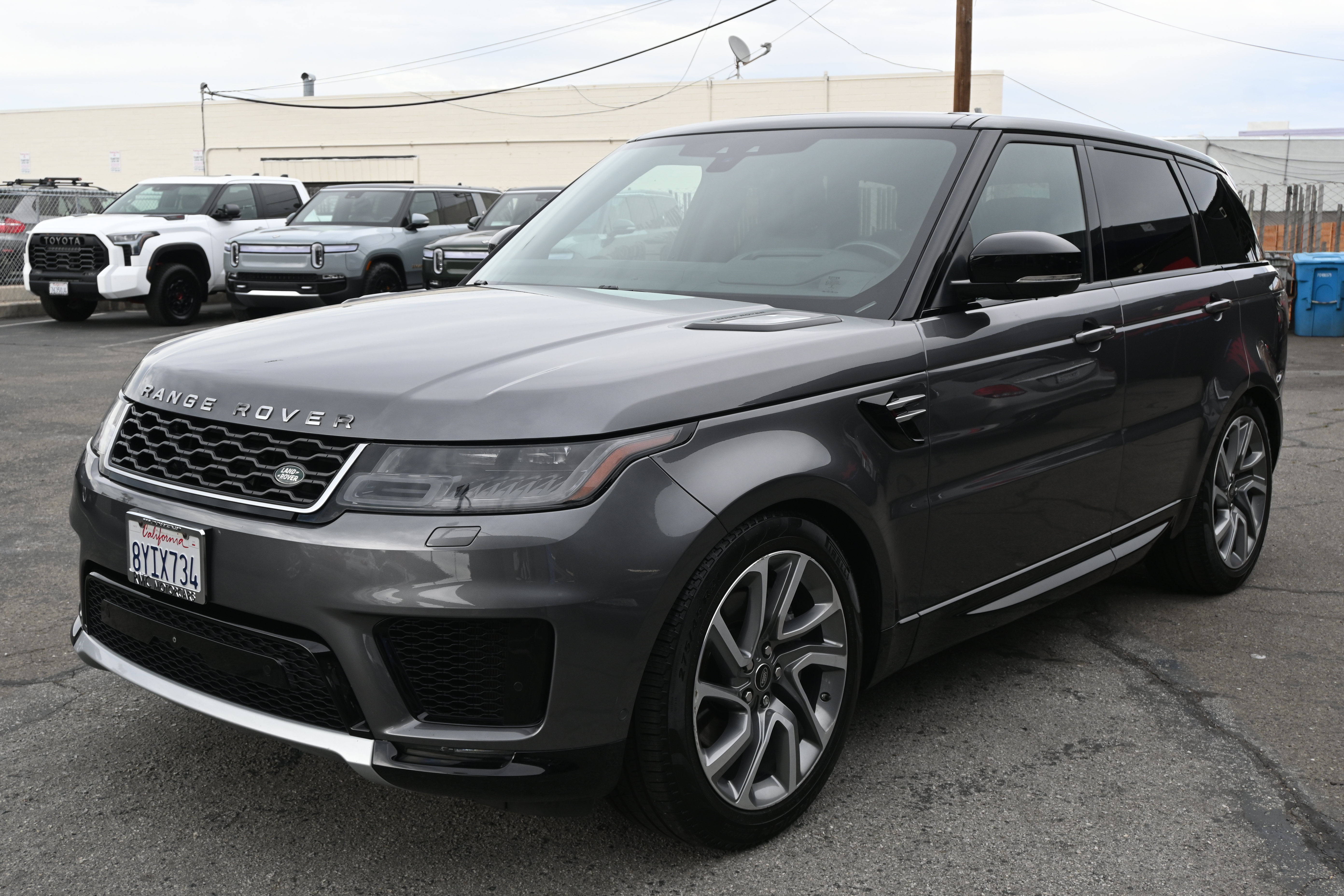 Used 2018 Land Rover Range Rover Sport HSE AWD/4WD image 1