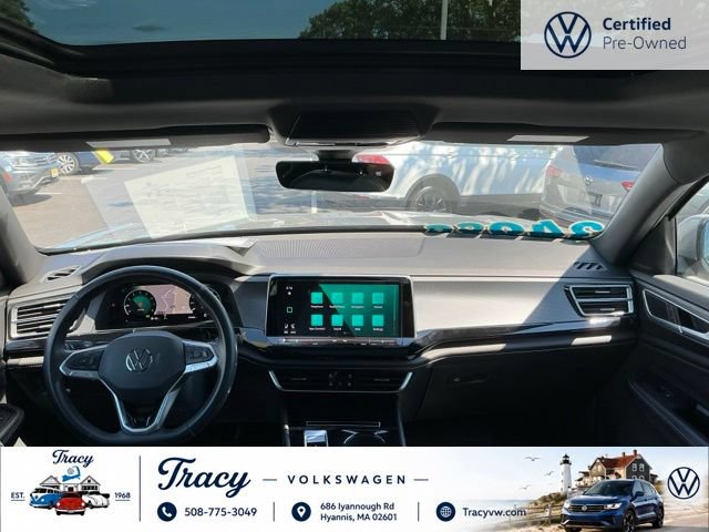 Certified 2024 Volkswagen Atlas Cross Sport SEL R-Line AWD/4WD image 26