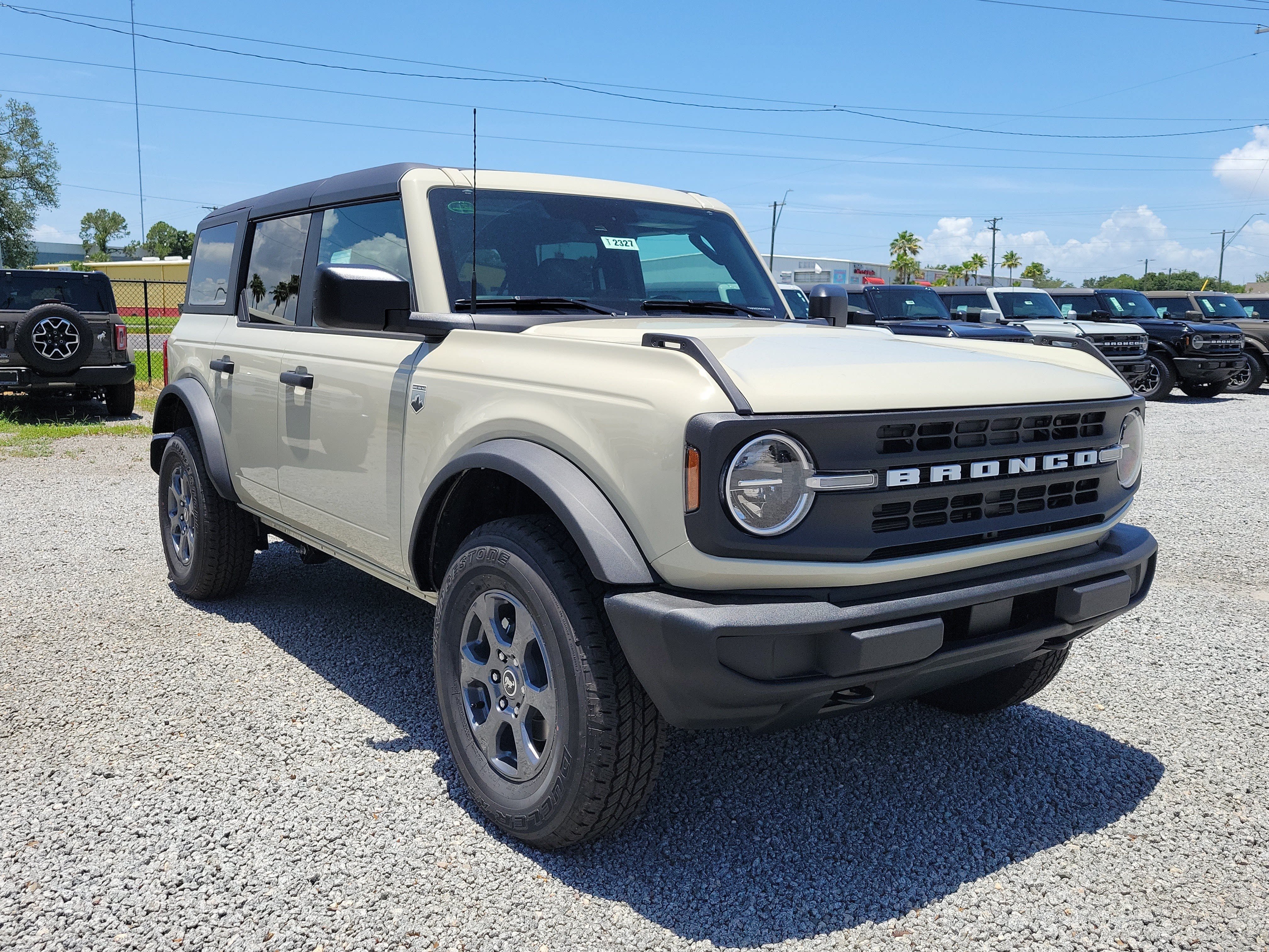 New 2026 Ford Bronco Big Bend AWD/4WD image 2