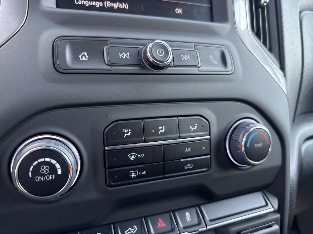 Used 2025 Chevrolet Silverado 1500 Custom image 29