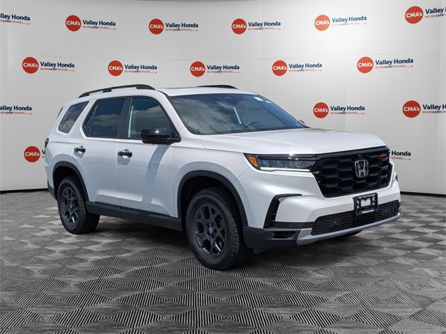 New 2025 Honda Pilot TrailSport image 3