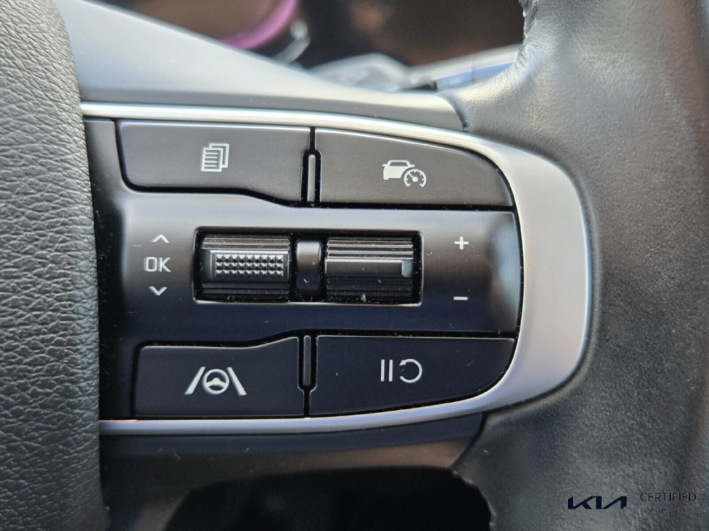 Certified 2024 Kia Sportage EX FWD image 21