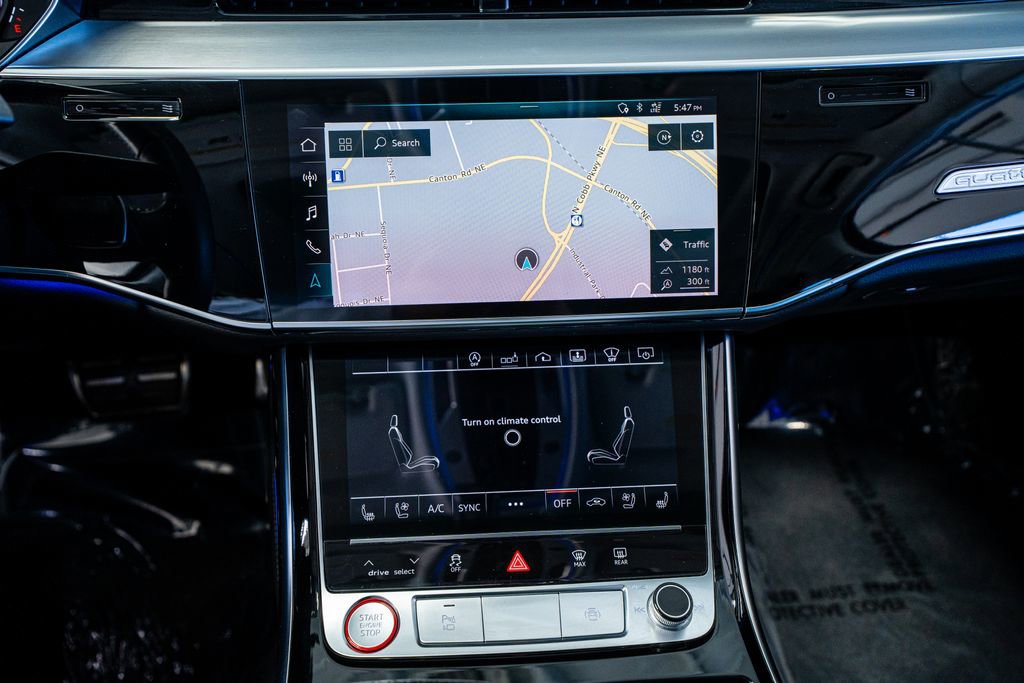 Used 2020 Audi S8 L image 42