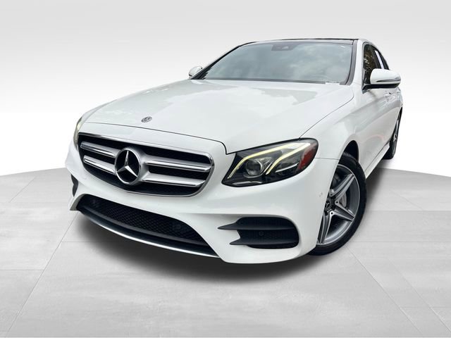 Used 2018 Mercedes-Benz E 400 4MATIC Sedan image 9