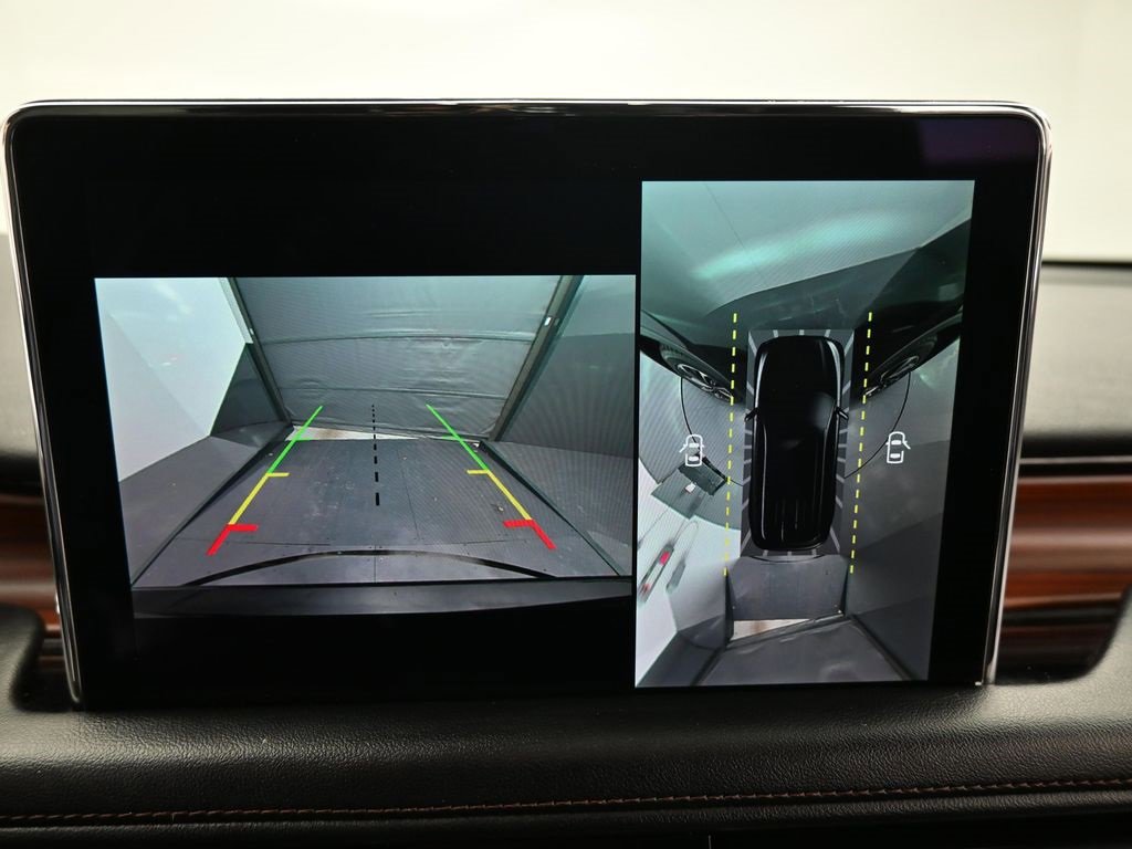 Used 2023 Lincoln Aviator Reserve w/ Equipment Group 201A image 16