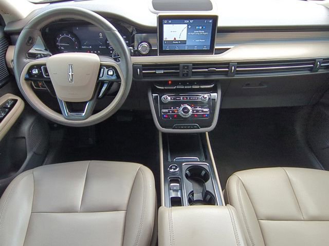 Used 2021 Lincoln Corsair FWD w/ Equipment Group 101A image 11