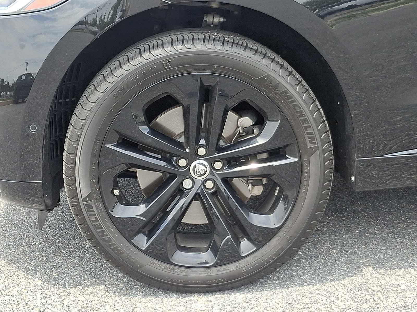 New 2026 Jaguar F-PACE R-Dynamic S AWD/4WD image 8