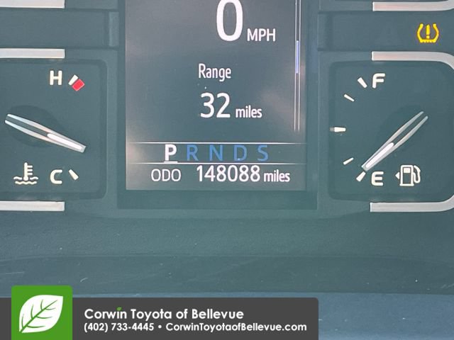 Used 2020 Toyota Tundra SR5 w/ SR5 Upgrade Package AWD/4WD image 19