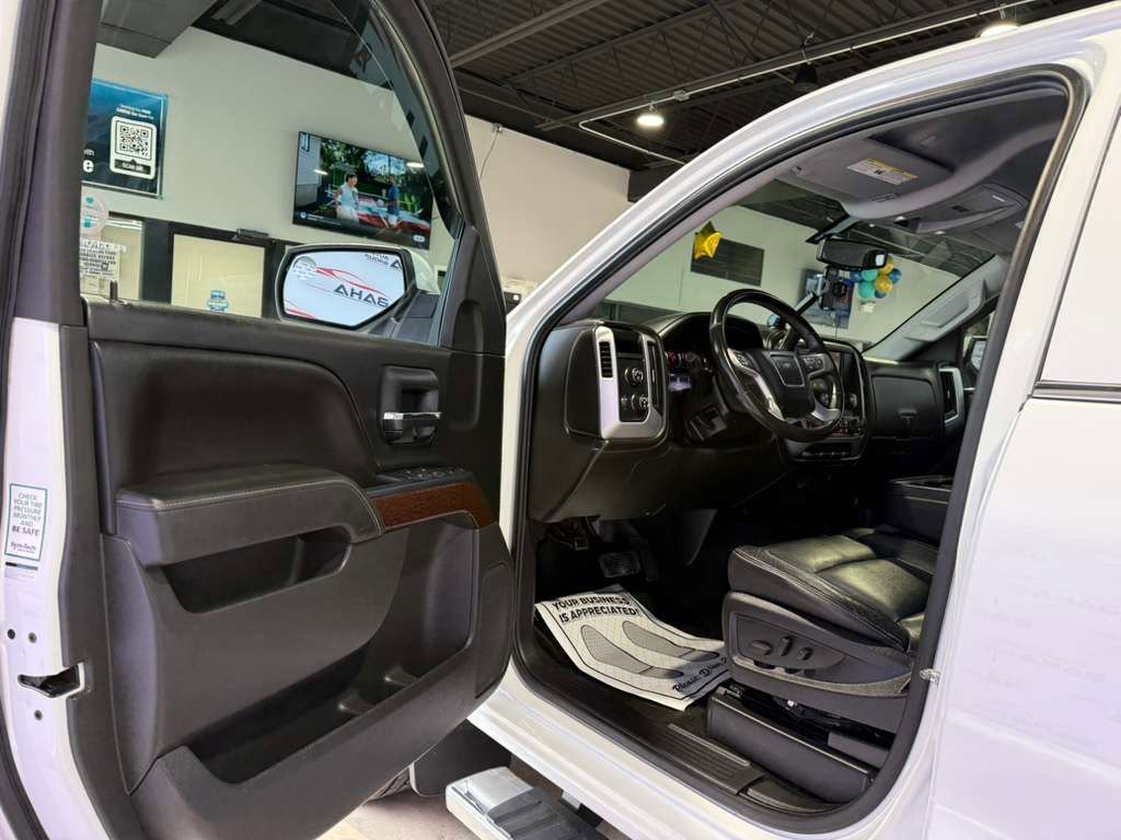 Used 2014 GMC Sierra 1500 SLE image 28