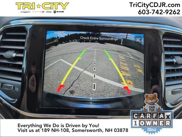 Used 2021 Jeep Grand Cherokee Limited w/ Premium Lighting Group image 24