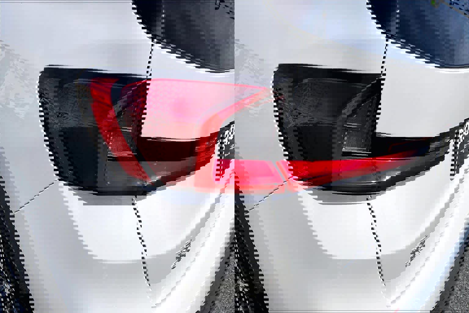 Used 2024 BMW X1 xDrive28i w/ Premium Package image 29