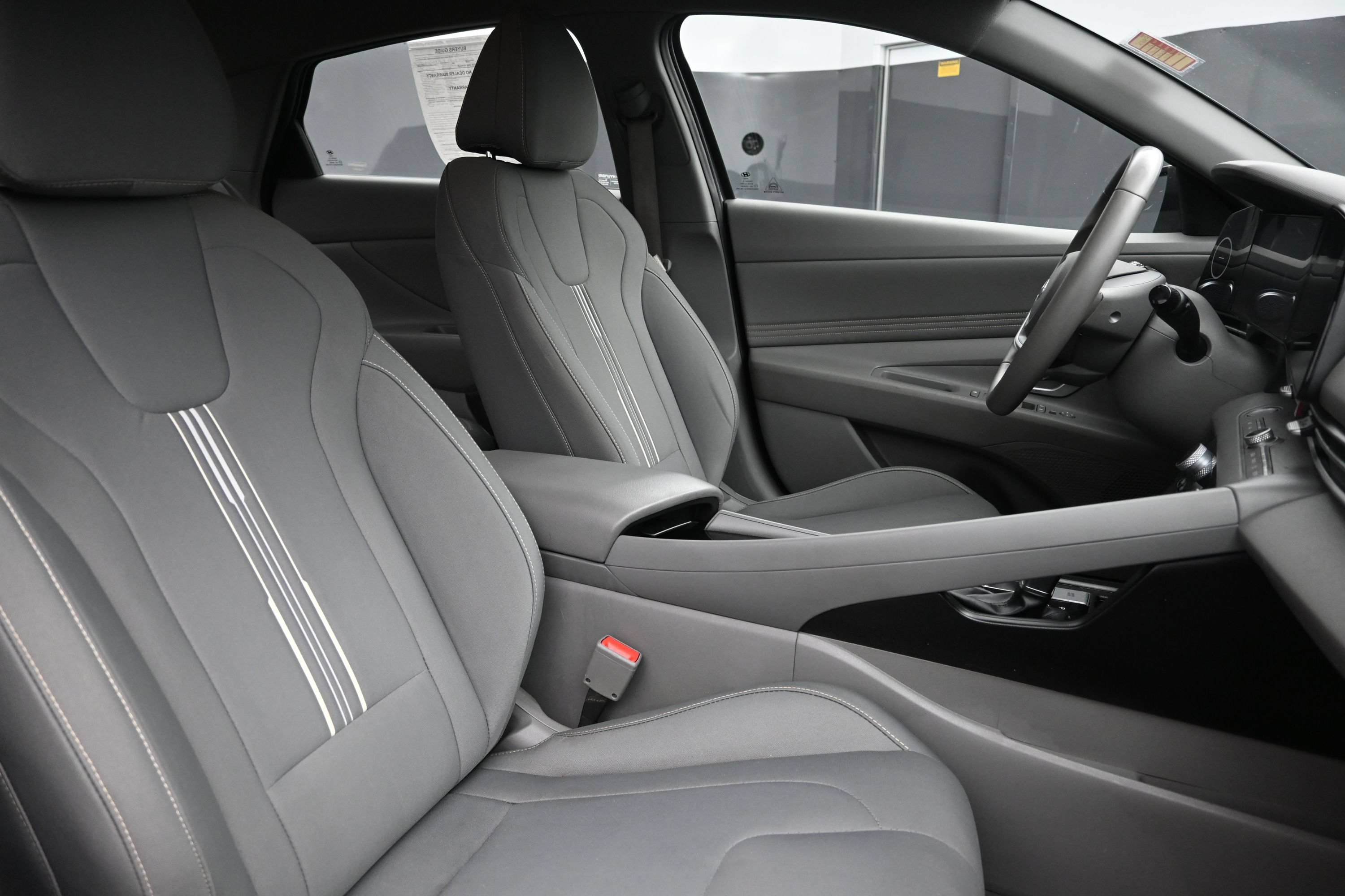 Used 2023 Hyundai Elantra SEL w/ Convenience Package FWD image 27