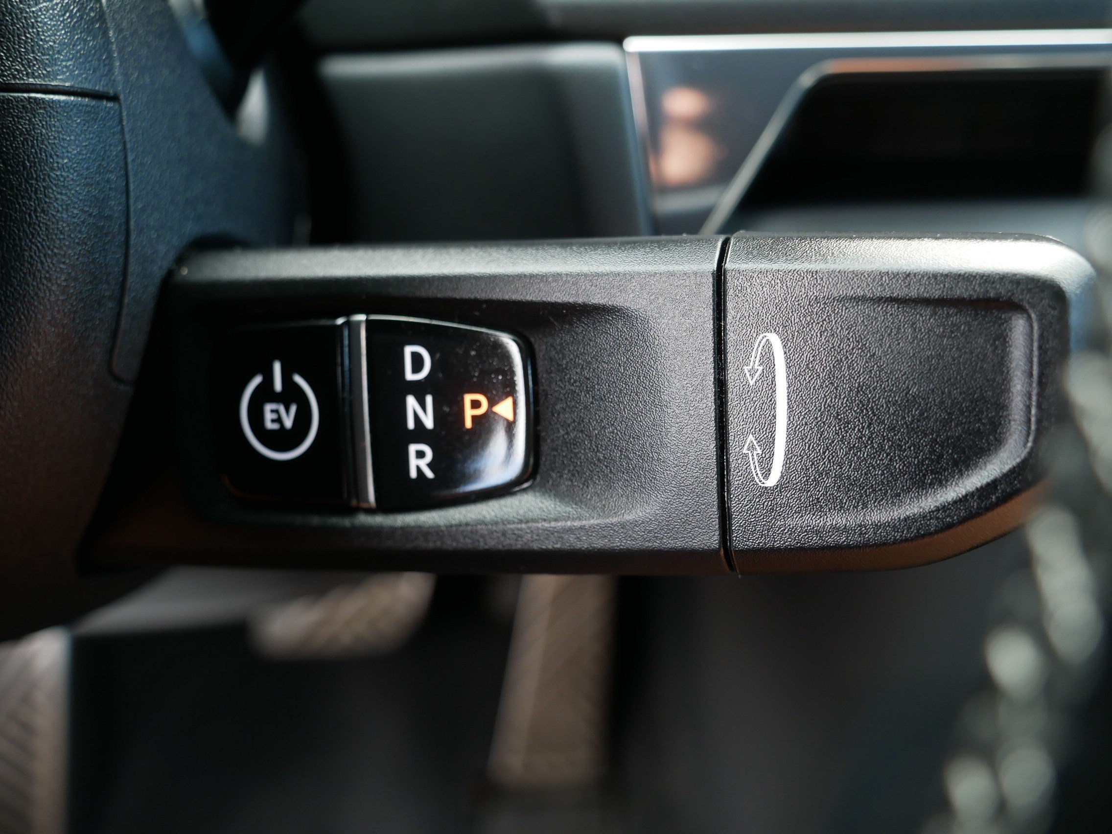 Certified 2024 Kia EV9 GT-Line AWD/4WD image 24
