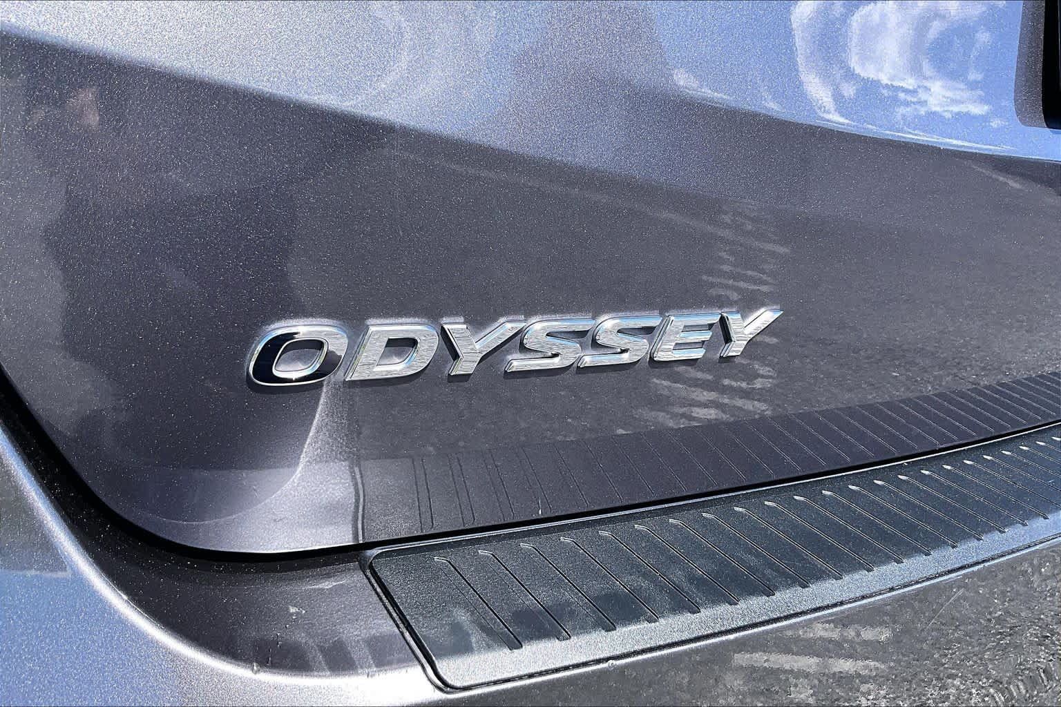 Used 2024 Honda Odyssey EX image 10