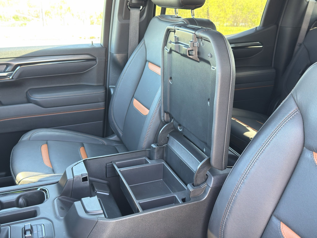 Used 2025 GMC Sierra 1500 AT4 w/ AT4 Premium Package AWD/4WD image 21